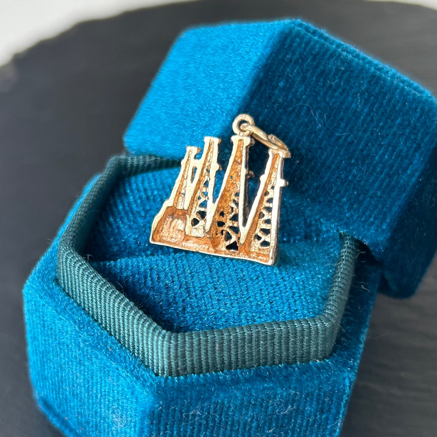 Oil Towers Charm 14k