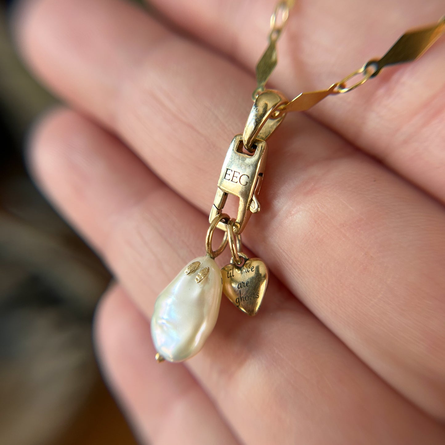 Zippy Charm Holder