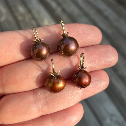 Summer Harvest: Large Tomato Pearl Charm